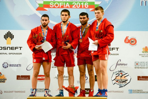 Ислам Махачев на чемпионате мира по боевому самбо